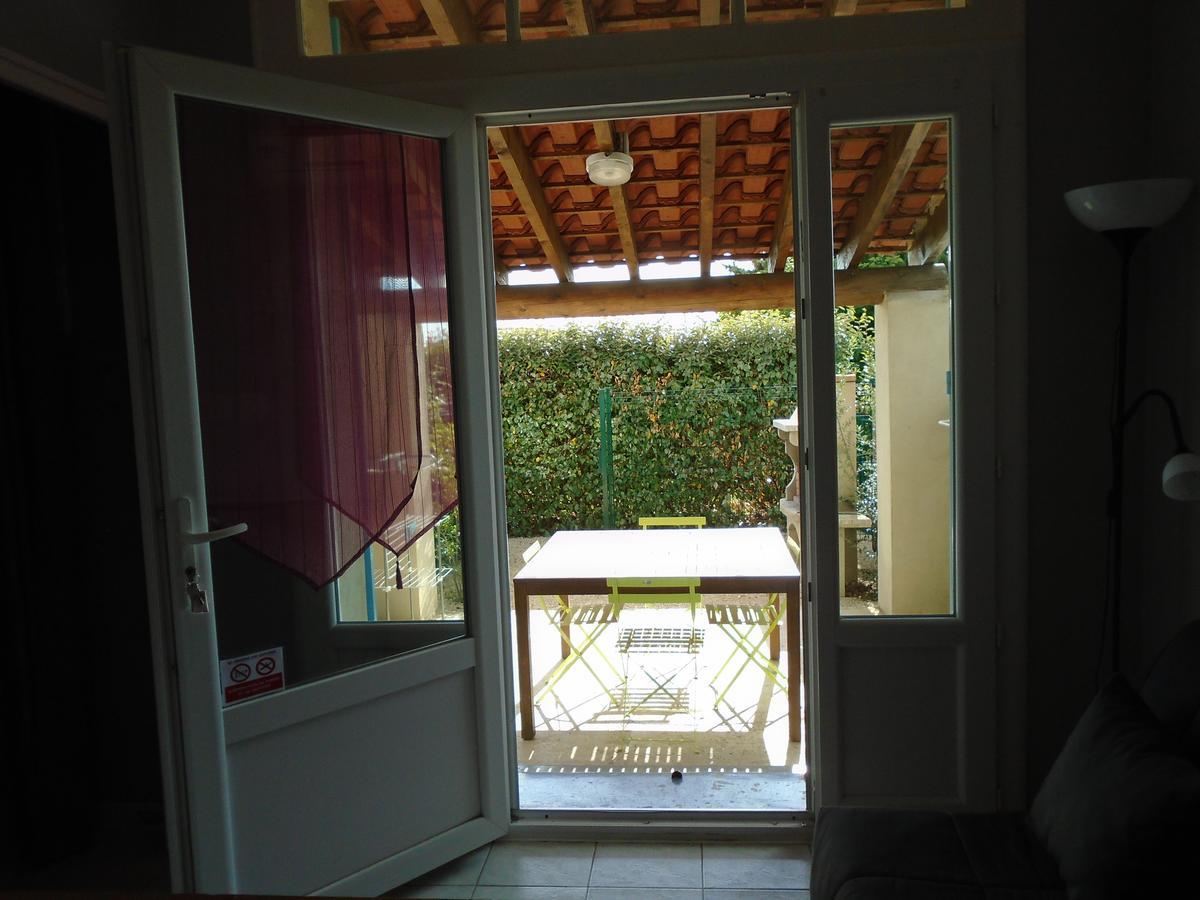 Gite Les Feuilles De Chene Villa Carpentras Exterior photo